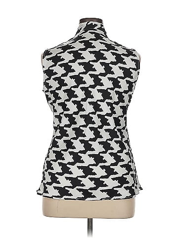 Kasper Sleeveless Blouse (view 2)
