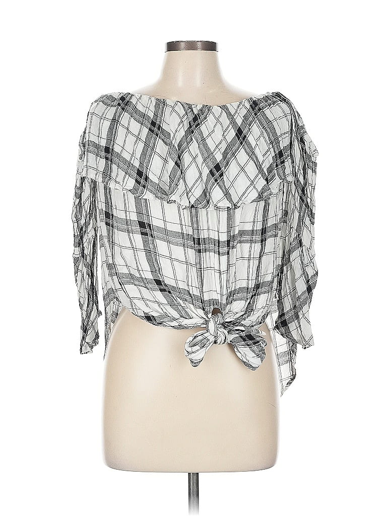 Click to view more detailed imagery on our partner's website Pre-owned Cherish 3/4 Sleeve Blouse In White