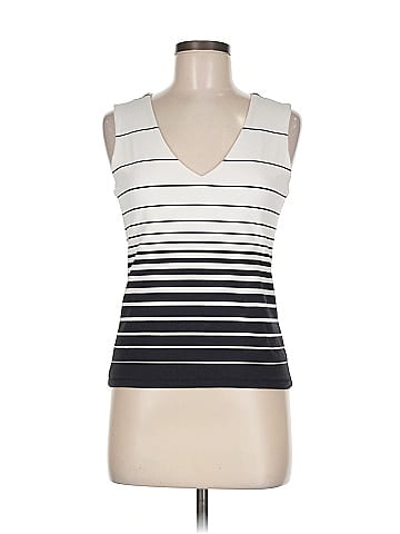 The Limited Sleeveless Top (view 1)