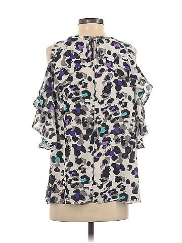 Bold Elements Sleeveless Blouse (view 2)