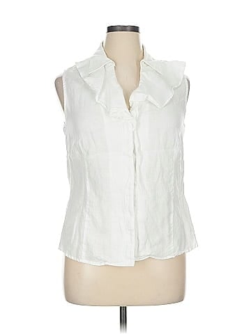 Jones New York Signature Sleeveless Button-Down Shirt (view 1)