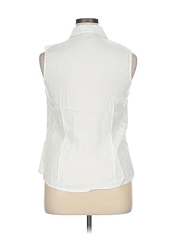 Jones New York Signature Sleeveless Button-Down Shirt (view 2)