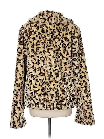 Pamela McCoy Faux Fur Jacket (view 2)