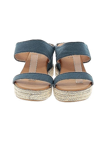 Journee Collection Wedges (view 2)