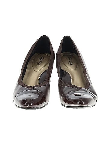 Soft Style Heels (view 2)