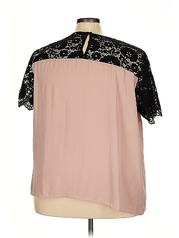 Pleione 3/4 Sleeve Blouse (view 2)