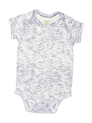 Kavio! Short Sleeve Onesie (view 1)