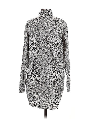 Gap Body Long Sleeve Button-Down Shirt (view 2)
