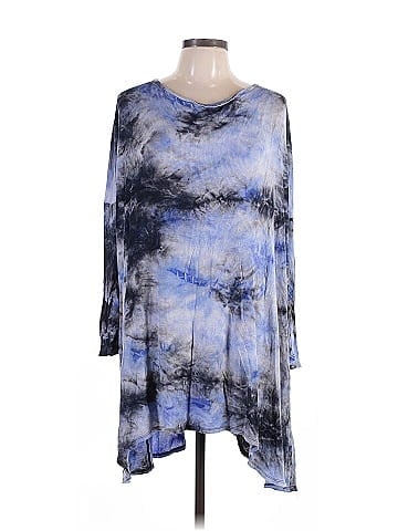 Go Couture 3/4 Sleeve T-Shirt (view 1)