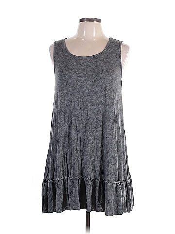 Easel Sleeveless Top (view 1)