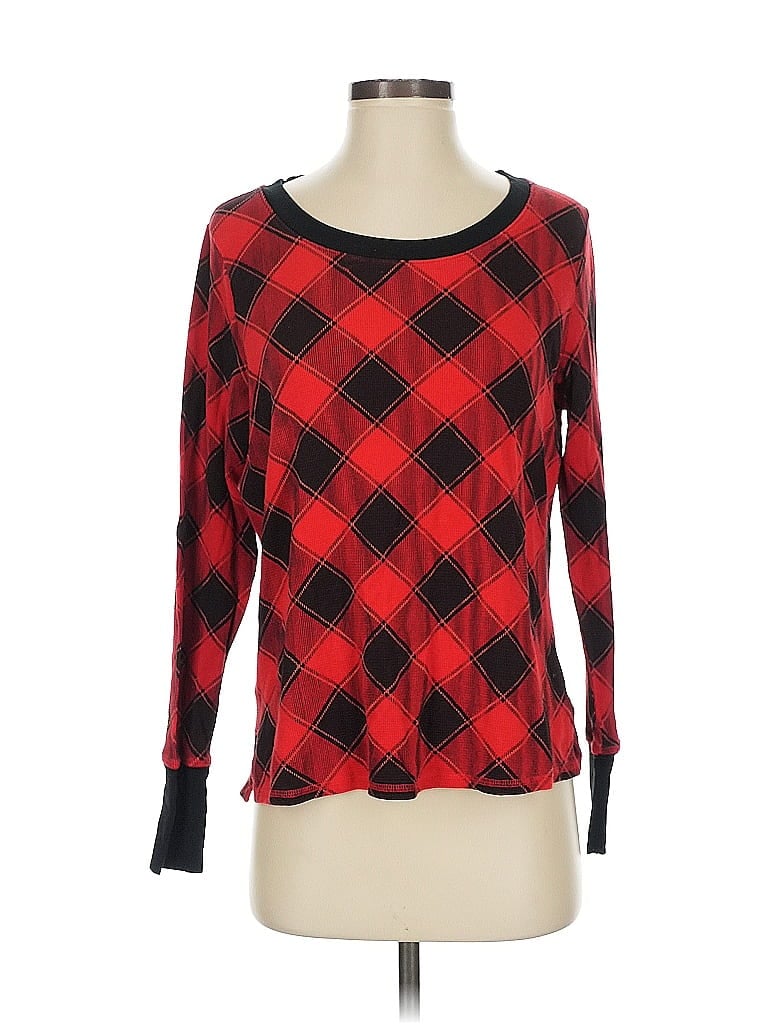 Pre-owned Victoria's Secret Long Sleeve T-shirt In Red