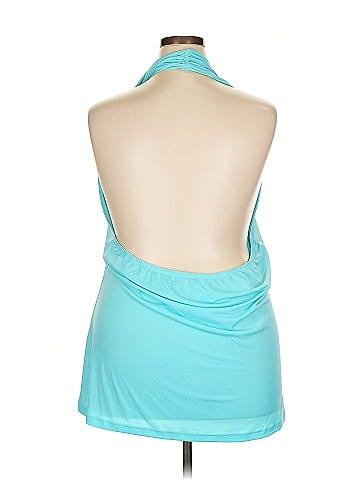 Venus Halter Top (view 2)