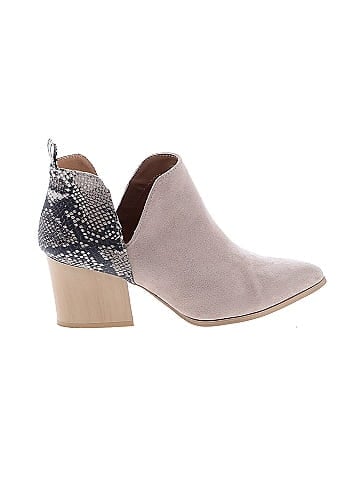 Qupid Ankle Boots (view 1)
