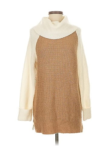 St. John's Bay Sweater Vest (view 1)