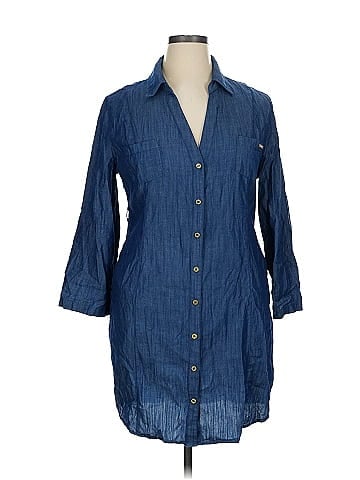 Guess 3/4 Sleeve Button-Down Shirt (view 1)