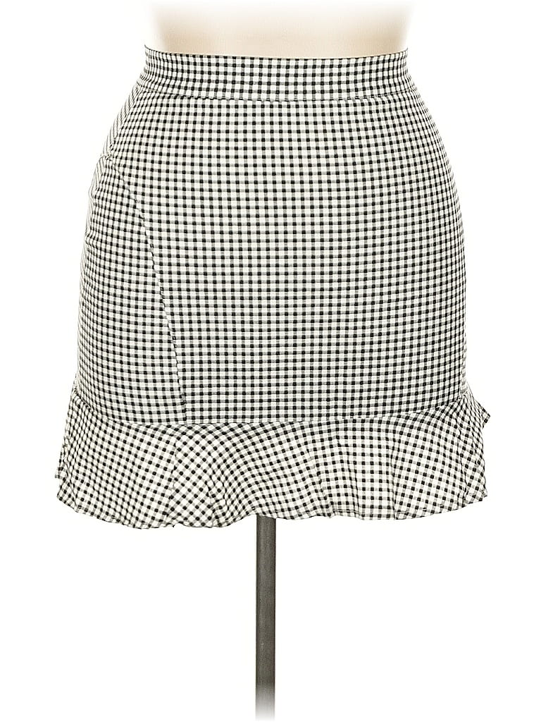 Pre-owned Shein Casual Skirt In White