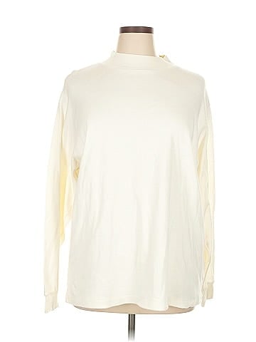 Roundtree & Yorke Sweatshirt (view 1)