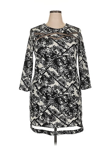 Xhilaration Casual Dress (view 1)