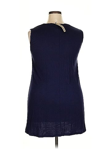 Coco + Carmen Sleeveless T-Shirt (view 2)