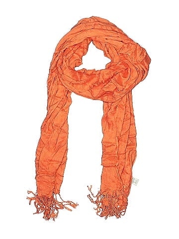 KW Scarf (view 1)