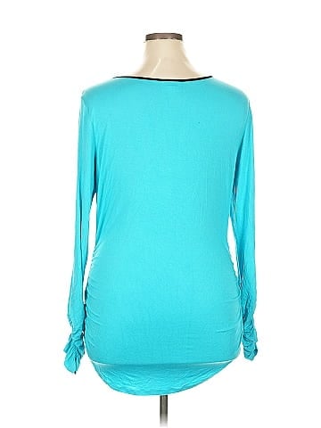 Bisou Bisou Long Sleeve Top (view 2)