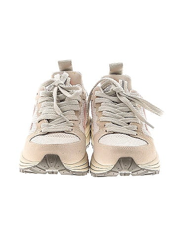 VEJA Sneakers (view 2)