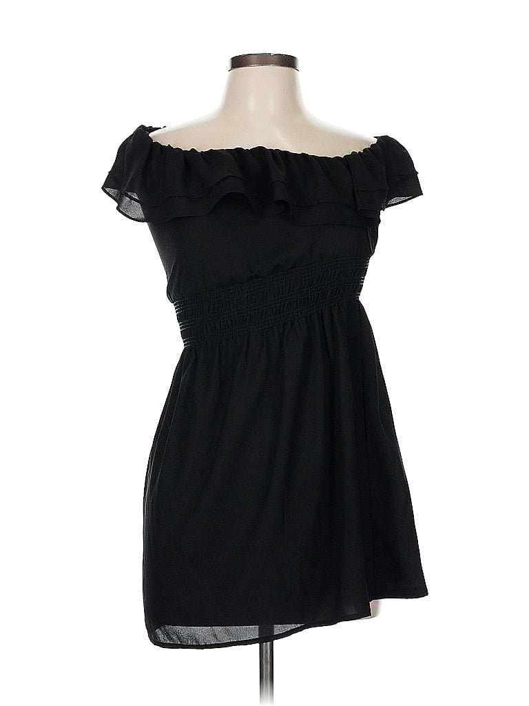 Pre-owned Body Central Cocktail Dress In Black