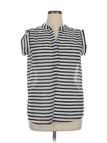 Antilia Femme Sleeveless Blouse (view 1)