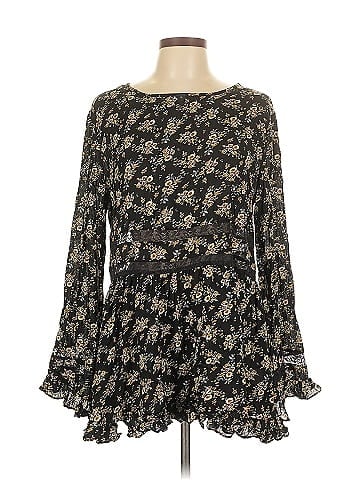 Suzanne Betro Casual Dress (view 1)