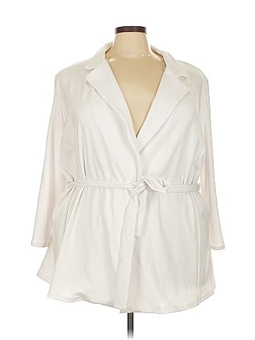 PrettyLittleThing Trenchcoat (view 1)