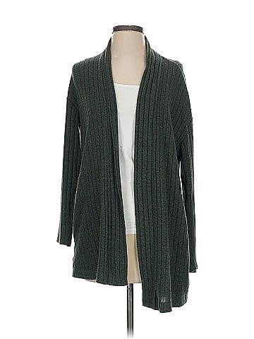 Eri + Ali Cardigan (view 1)