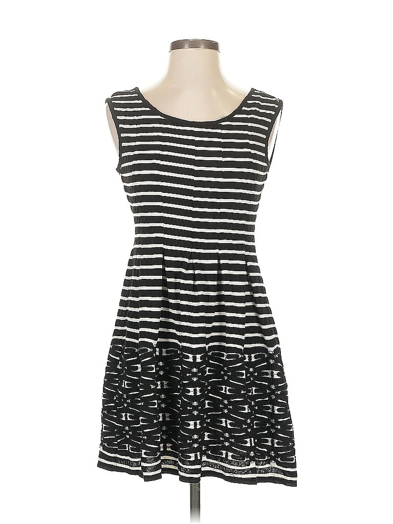 Click to view more detailed imagery on our partner's website Pre-owned Max Studio Casual Dress In Black