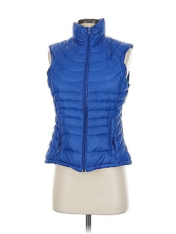 Bernardo Vest (view 1)