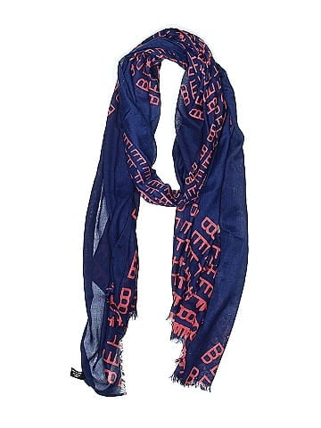 Shawlsmith Scarf (view 1)
