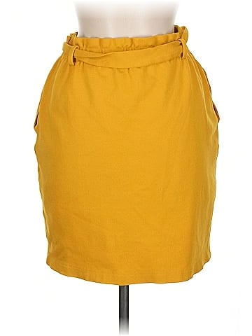 Betsey's Boutique Shop Casual Skirt (view 2)