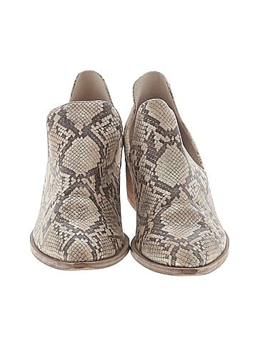 Chinese Laundry Ankle Boots (view 2)