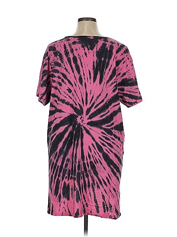 Hot Topic Casual Dress (view 2)