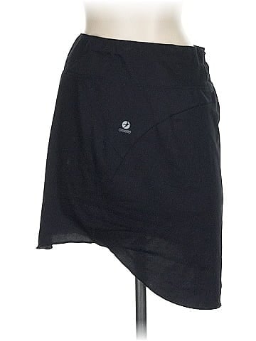 Oiselle Casual Skirt (view 2)