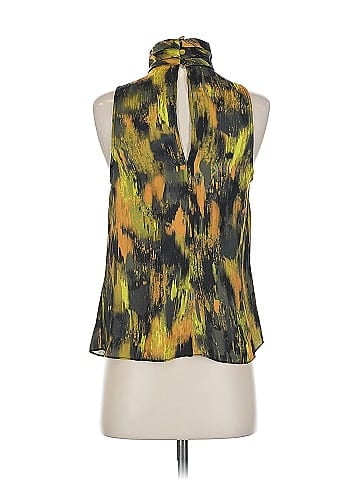 New York Girl Sleeveless Blouse (view 2)