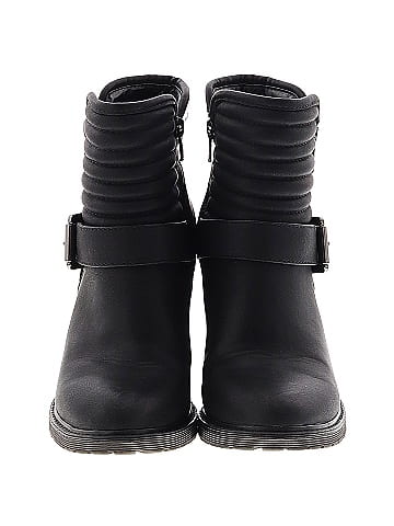 White Mountain Ankle Boots (view 2)