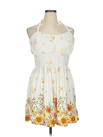 No Boundaries Casual Dress (view 1)