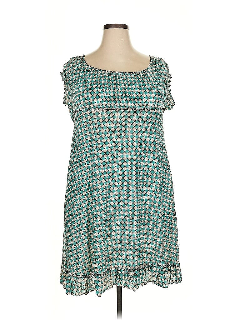 Pre-owned Max Studio Casual Dress In Green