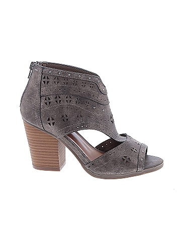Sugar Heels (view 1)