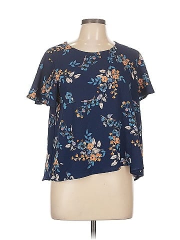 Xhilaration Short Sleeve Blouse (view 1)