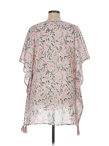 America & Beyond Short Sleeve Blouse (view 2)