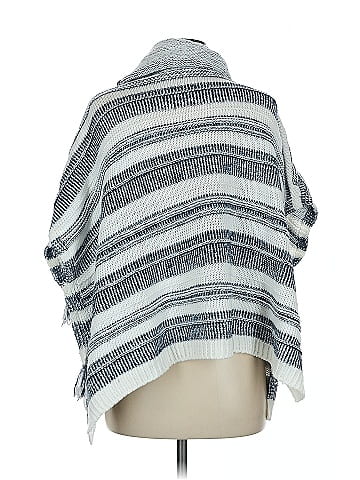 Linda anderson Poncho (view 2)