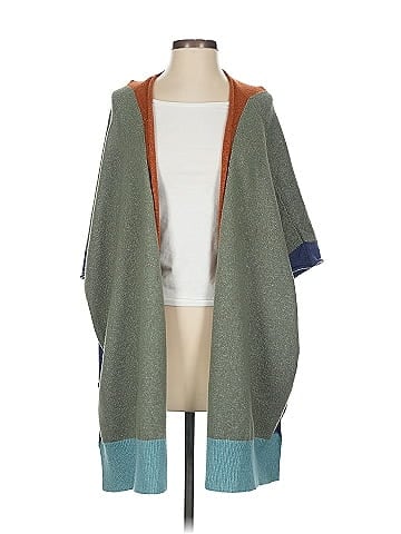 D&Co. Poncho (view 1)