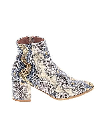 Madden Girl Ankle Boots (view 1)