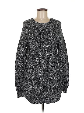RD Style Pullover Sweater (view 1)
