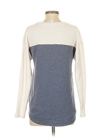 Liz Claiborne Pullover Sweater (view 2)